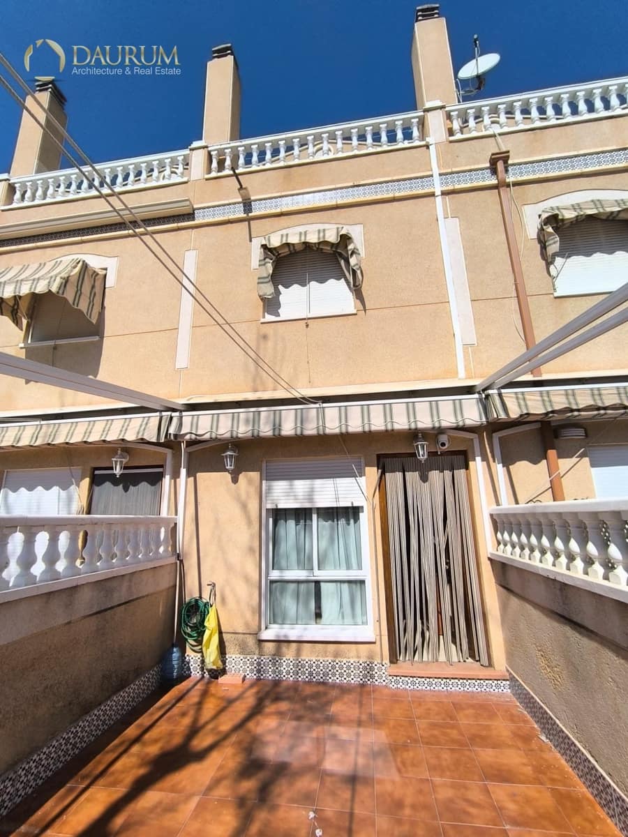 4 chambre Maison de Ville à vendre à Santa Pola avec piscine garage - 245 000 € (Ref: 9672084)