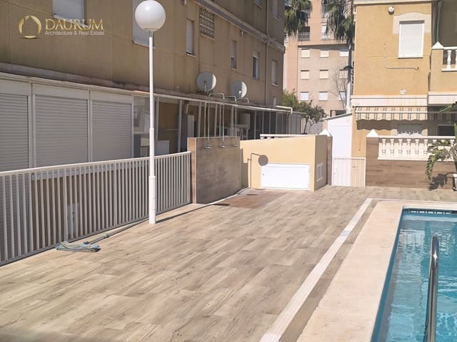 4 chambre Maison de Ville à vendre à Gran Playa, Santa Pola avec piscine garage - 245 000 € (Ref: 9672084)