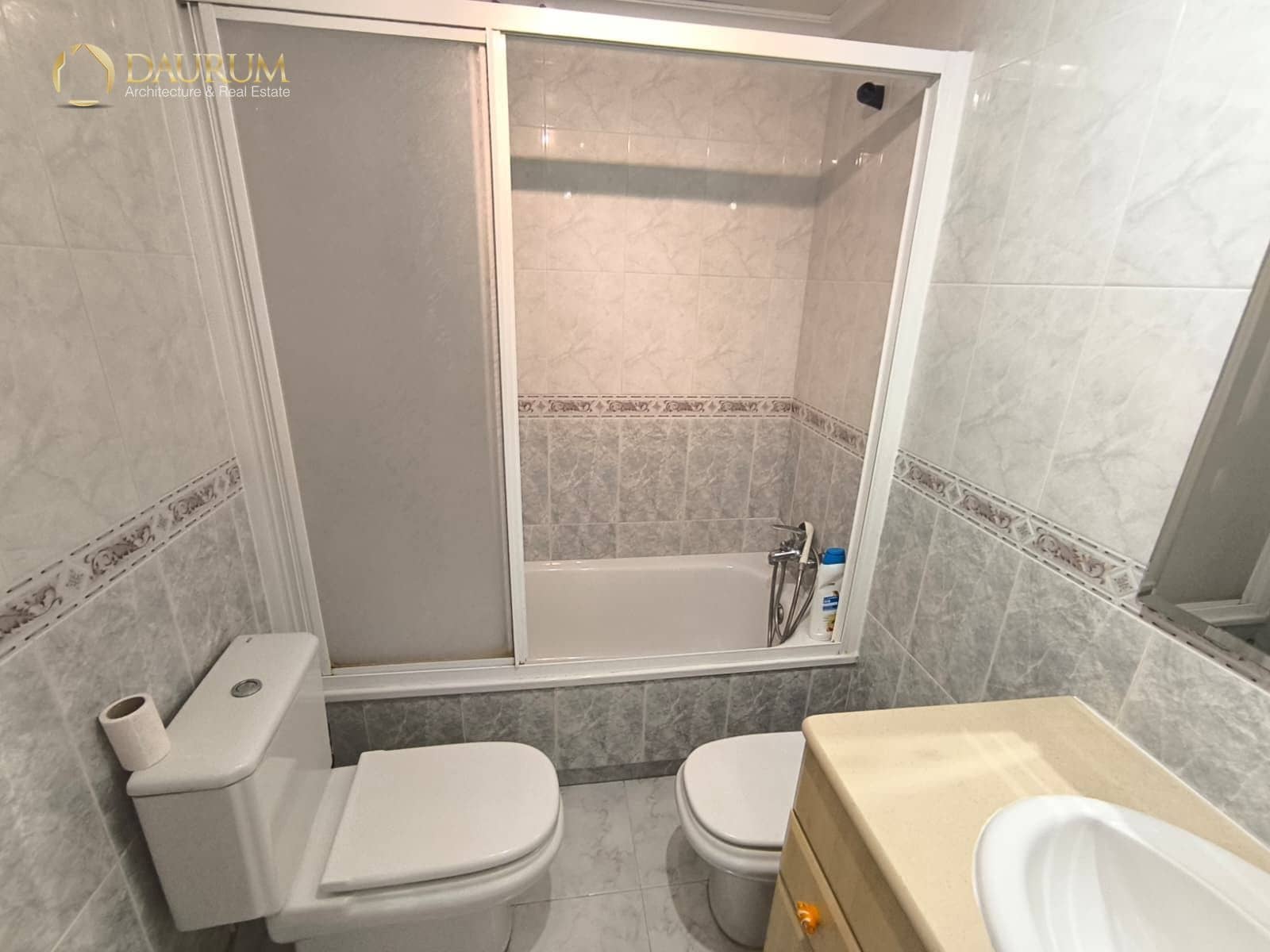 4 chambre Maison de Ville à vendre à Santa Pola avec piscine garage - 245 000 € (Ref: 9672084)