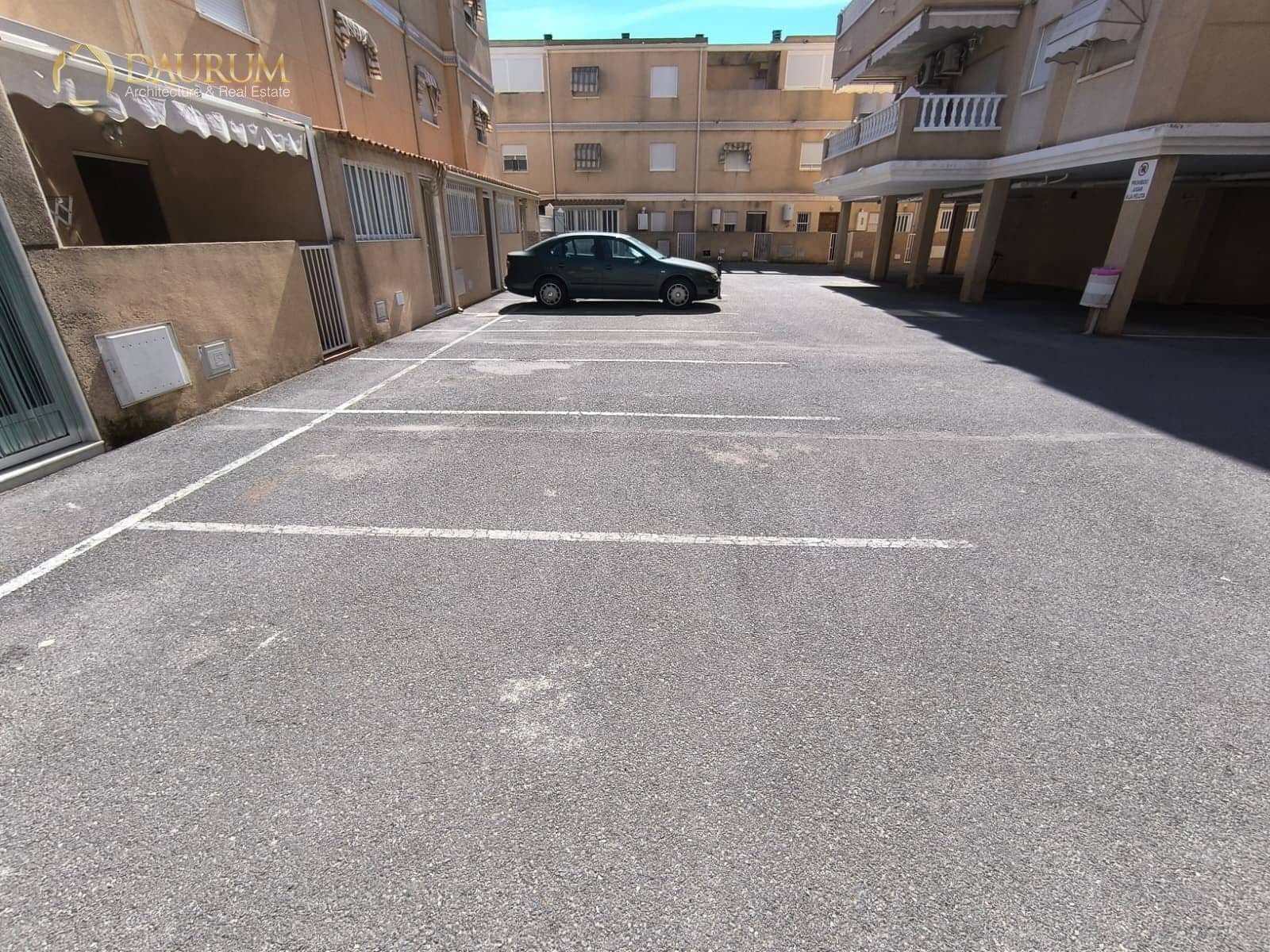 4 chambre Maison de Ville à vendre à Santa Pola avec piscine garage - 245 000 € (Ref: 9672084)