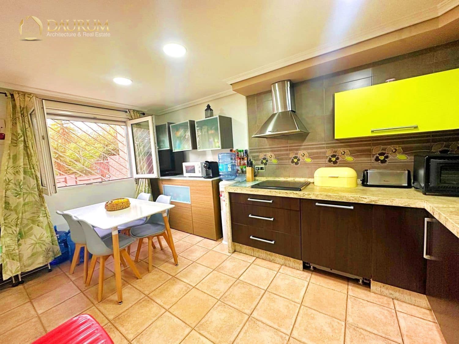 3 slaapkamer Huis te koop in Alicante stad met zwembad garage - € 460.000 (Ref: 9672085)