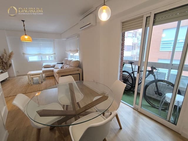 Piso de 2 habitaciones en Mercado, Alicante / Alacant ciudad en venta - 250.000 € (Ref: 9675930)