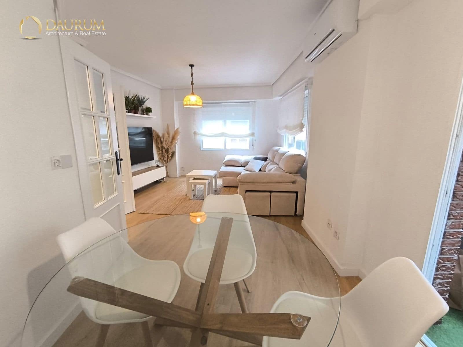 Piso de 2 habitaciones en Alicante / Alacant ciudad en venta - 250.000 € (Ref: 9675930)