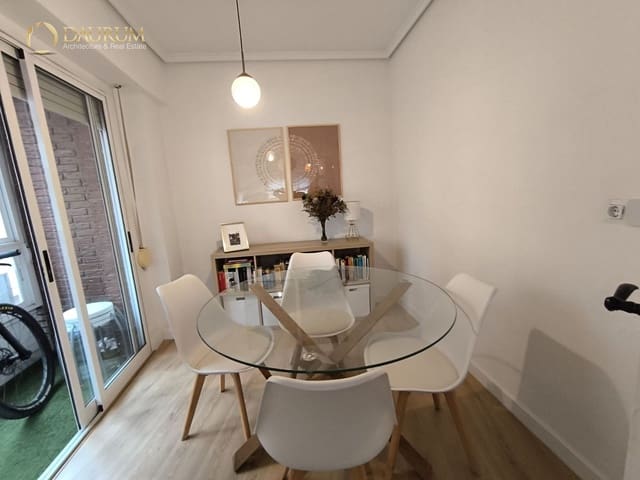 Piso de 2 habitaciones en Mercado, Alicante / Alacant ciudad en venta - 250.000 € (Ref: 9675930)