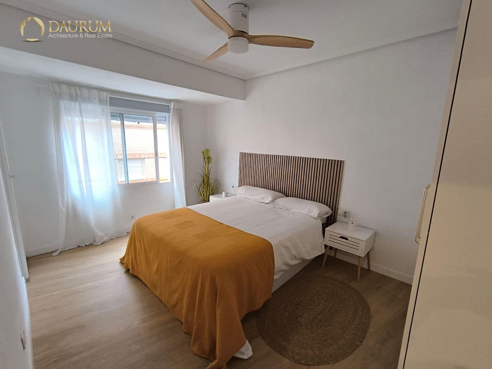 Piso de 2 habitaciones en Alicante / Alacant ciudad en venta - 250.000 € (Ref: 9675930)