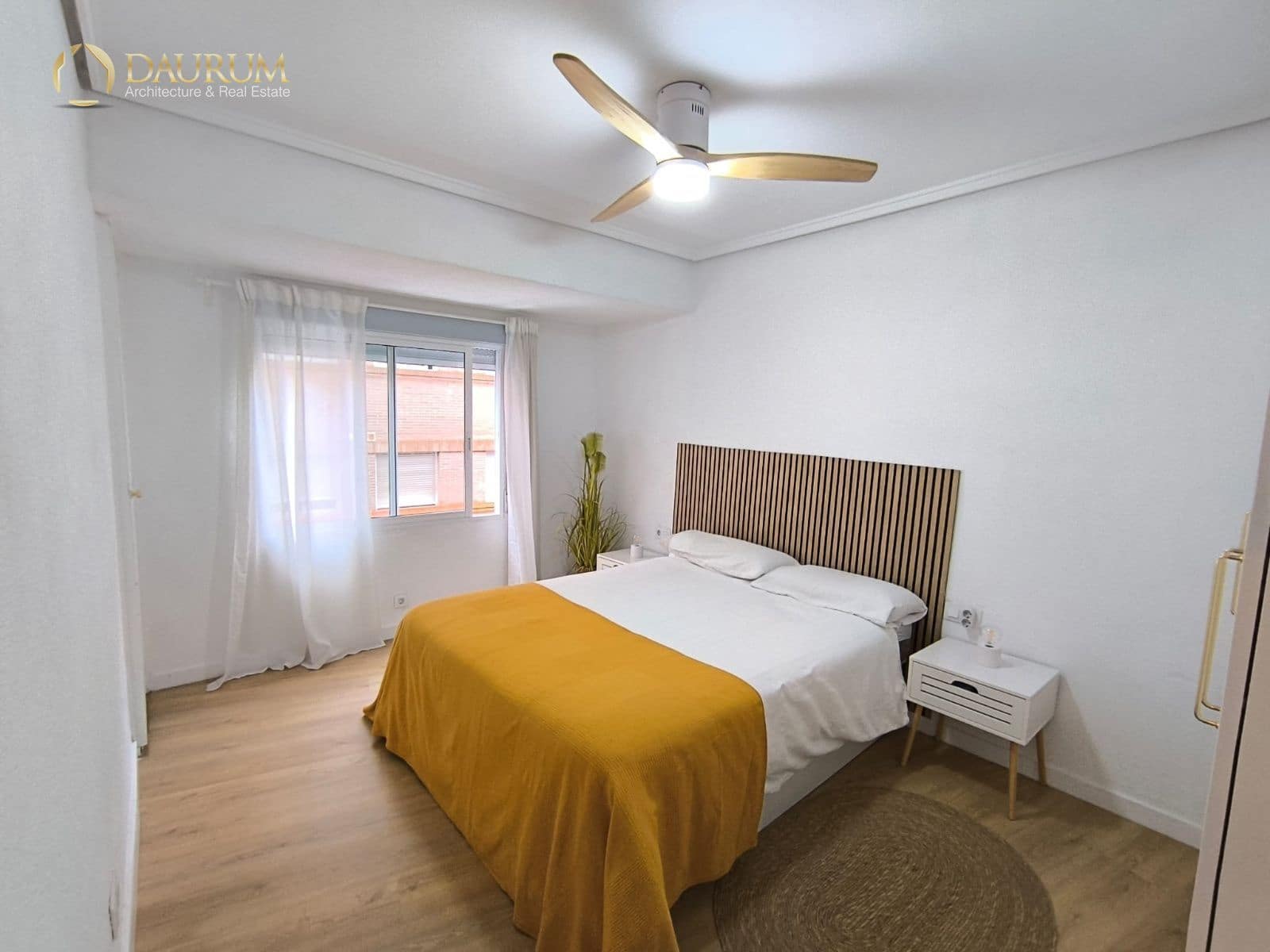 Piso de 2 habitaciones en Alicante / Alacant ciudad en venta - 250.000 € (Ref: 9675930)