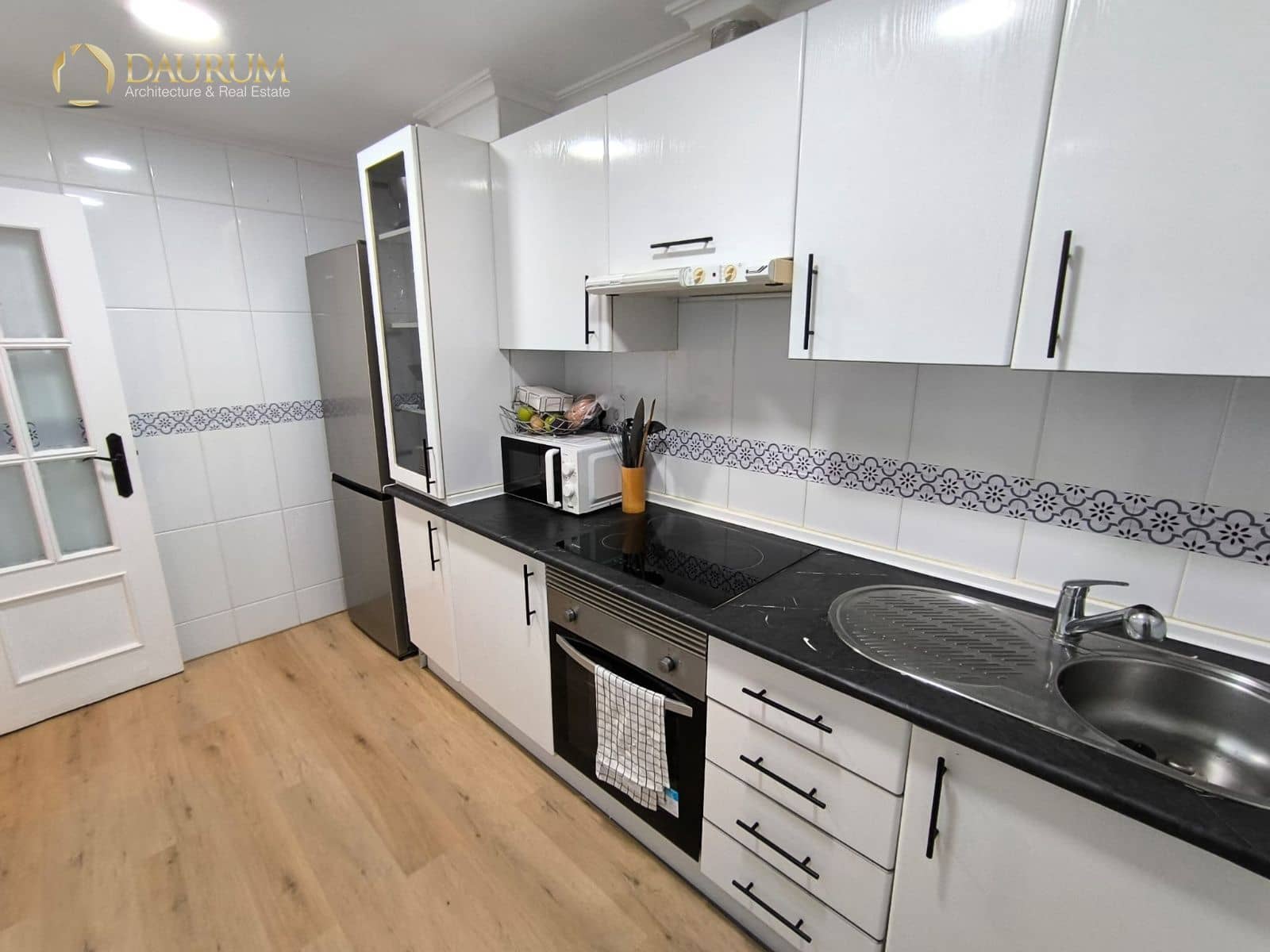 Piso de 2 habitaciones en Alicante / Alacant ciudad en venta - 250.000 € (Ref: 9675930)