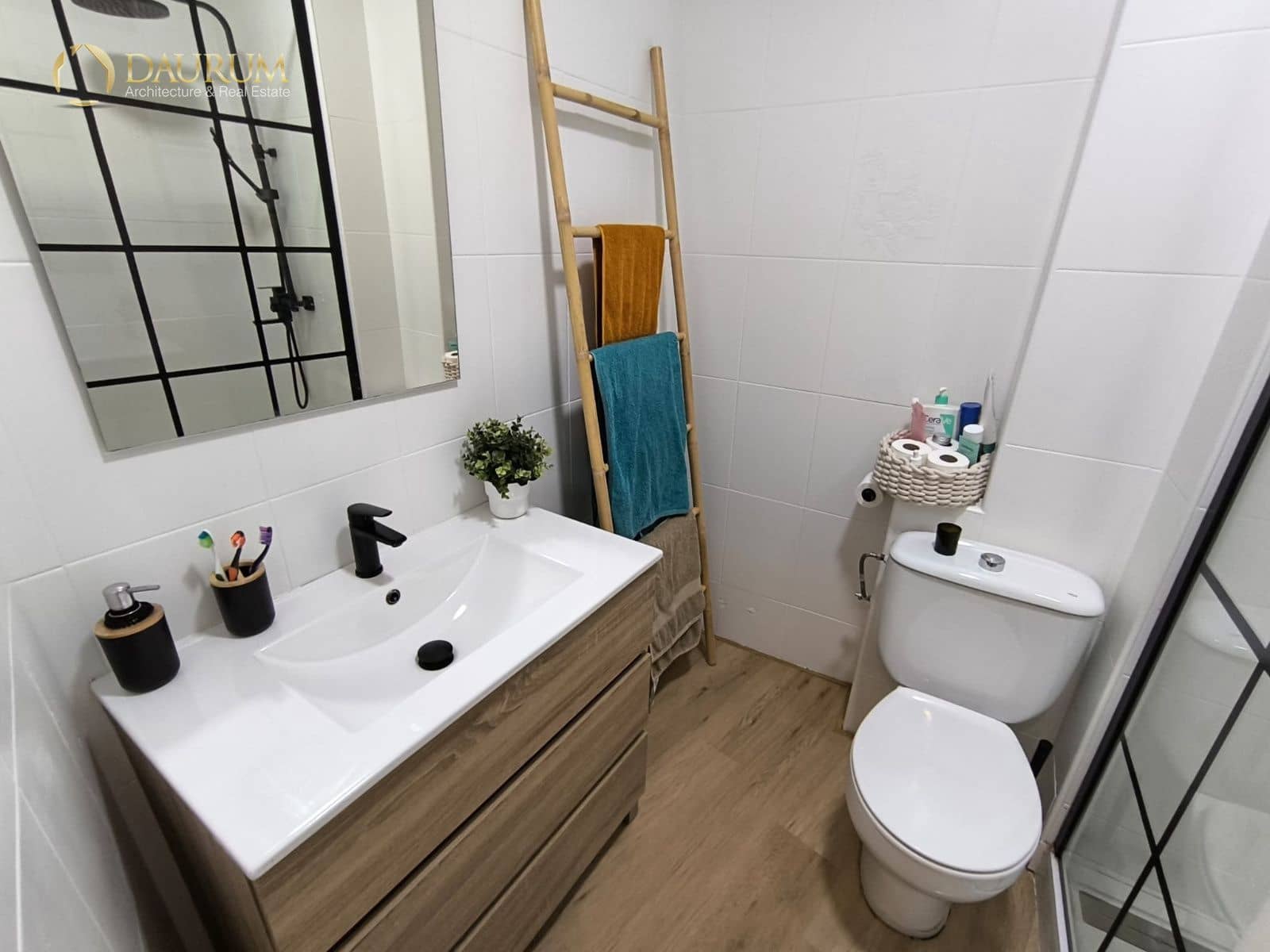 Piso de 2 habitaciones en Alicante / Alacant ciudad en venta - 250.000 € (Ref: 9675930)