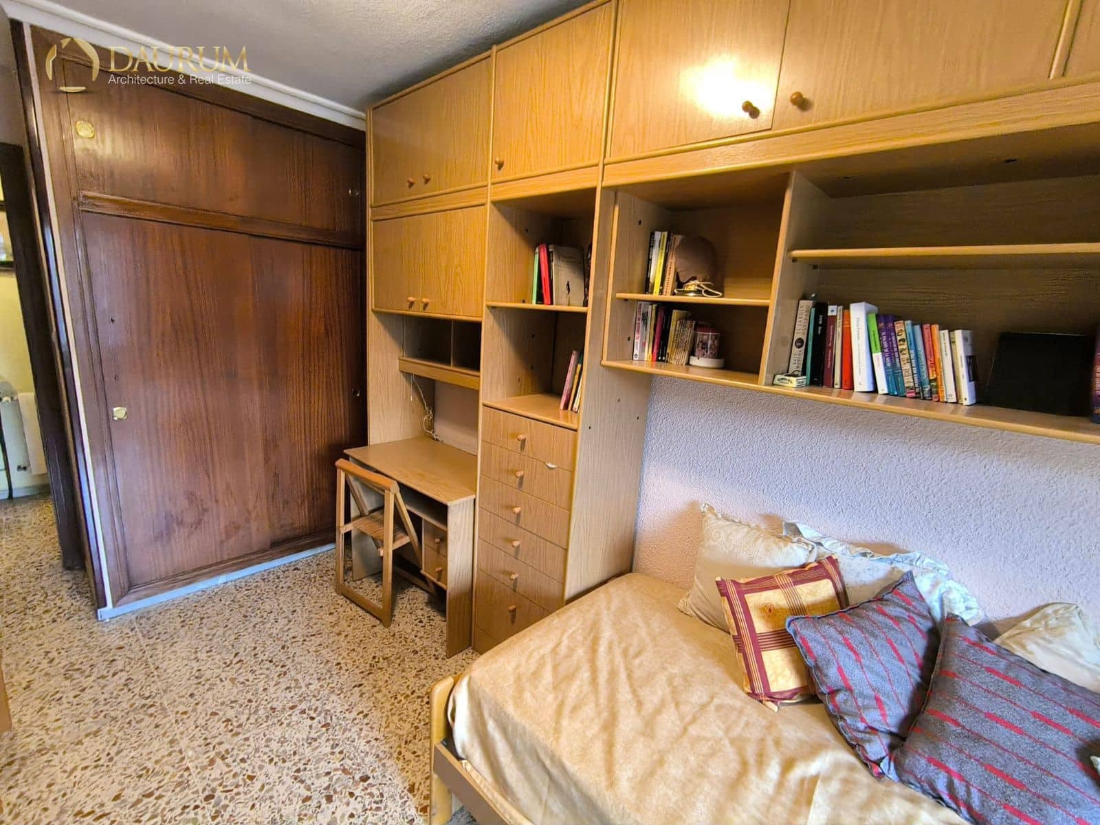 Piso de 3 habitaciones en Alicante / Alacant ciudad en venta con garaje - 186.000 € (Ref: 9675931)