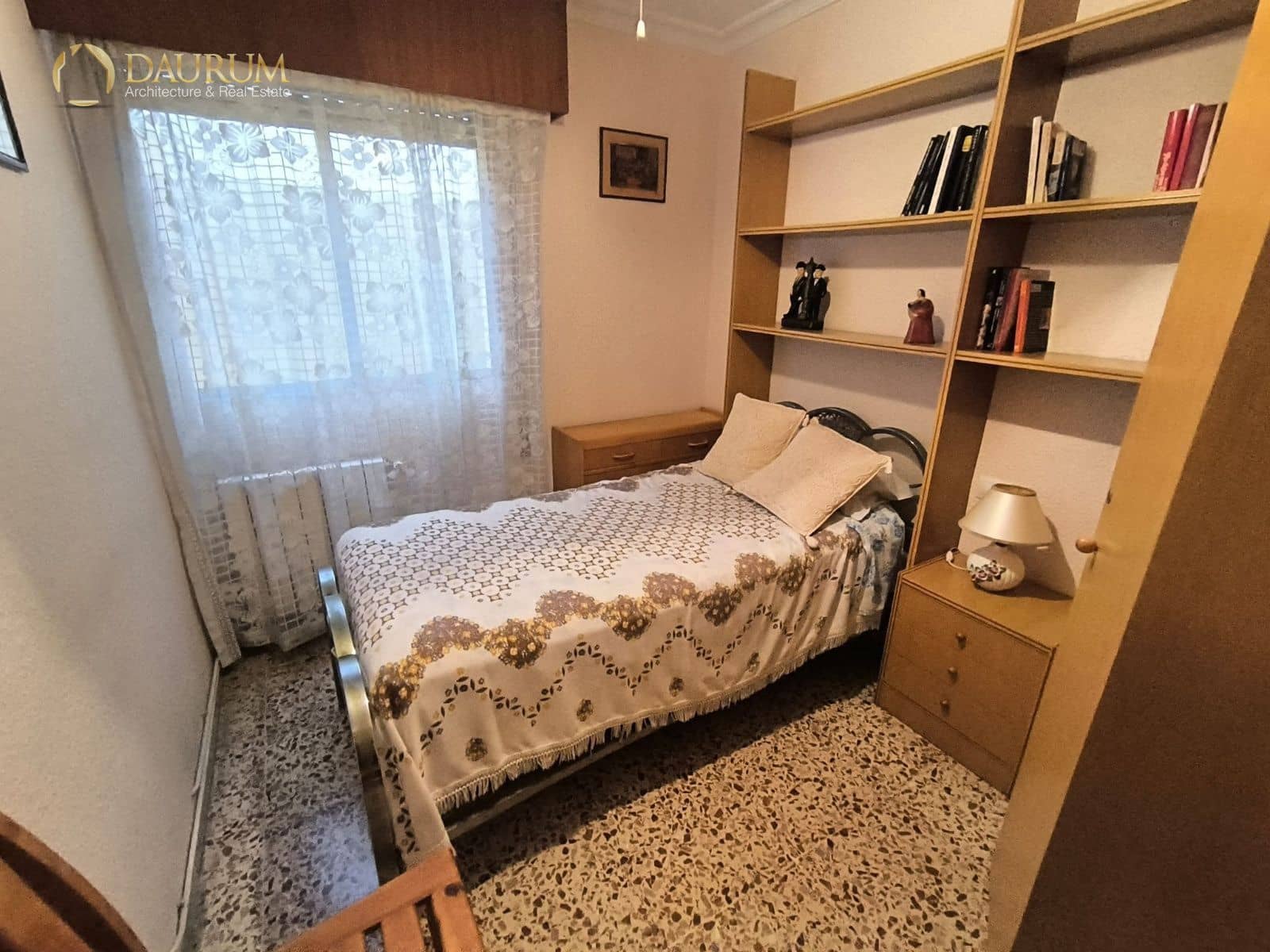 Piso de 3 habitaciones en Alicante / Alacant ciudad en venta con garaje - 186.000 € (Ref: 9675931)