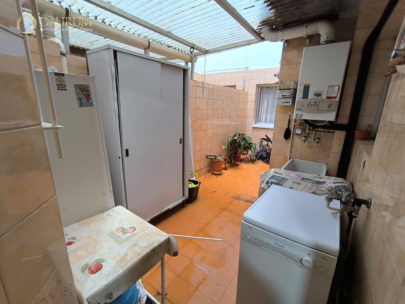 Piso de 3 habitaciones en Alicante / Alacant ciudad en venta con garaje - 186.000 € (Ref: 9675931)