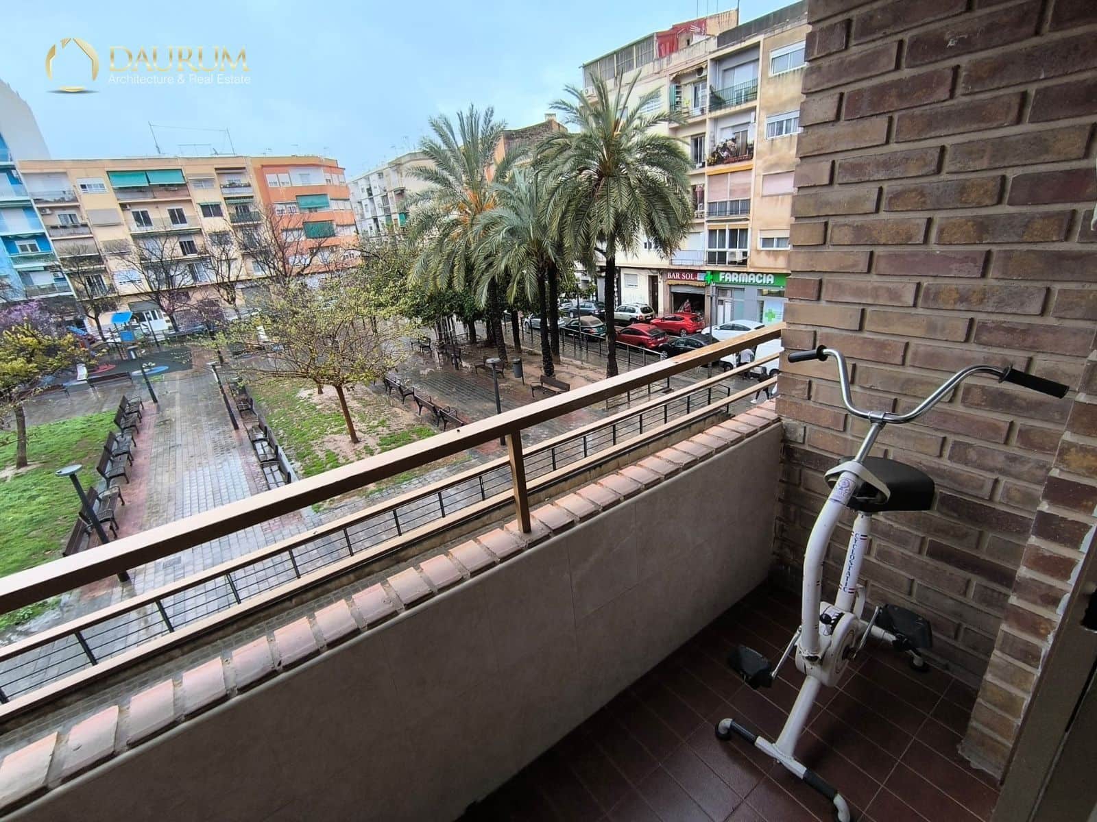 Piso de 3 habitaciones en Alicante / Alacant ciudad en venta con garaje - 186.000 € (Ref: 9675931)