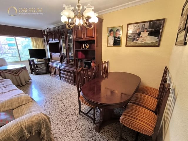 Piso de 3 habitaciones en Carolinas Altas, Alicante / Alacant ciudad en venta con garaje - 186.000 € (Ref: 9675931)