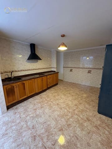 3 slaapkamer Flat te koop in Elche / Elx - € 145.000 (Ref: 9679323)