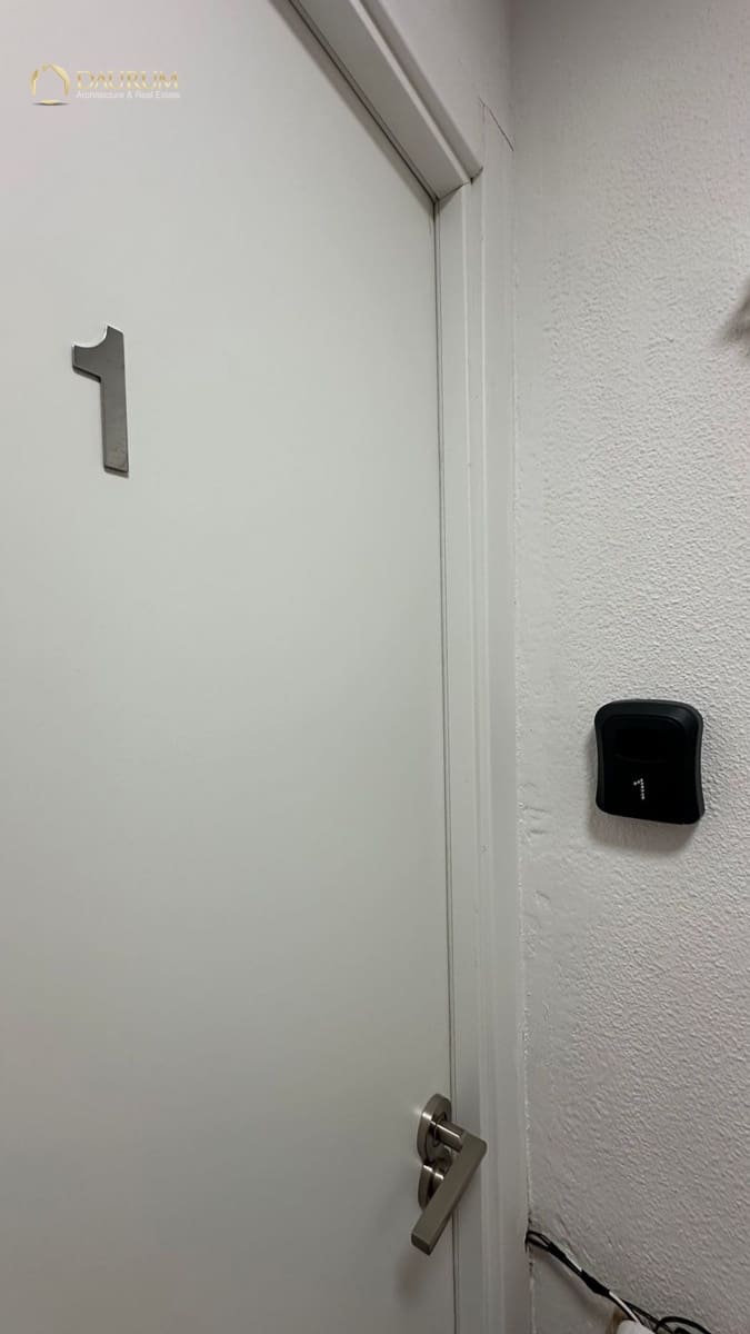 2 bedroom Flat for sale in Alicante / Alacant city - € 235,000 (Ref: 9679324)