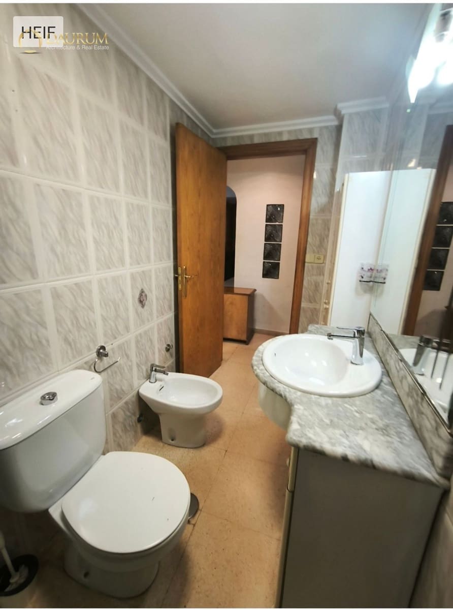 Flat for sale in Playa de Muchavista with pool - € 199,000 (Ref: 9685768)