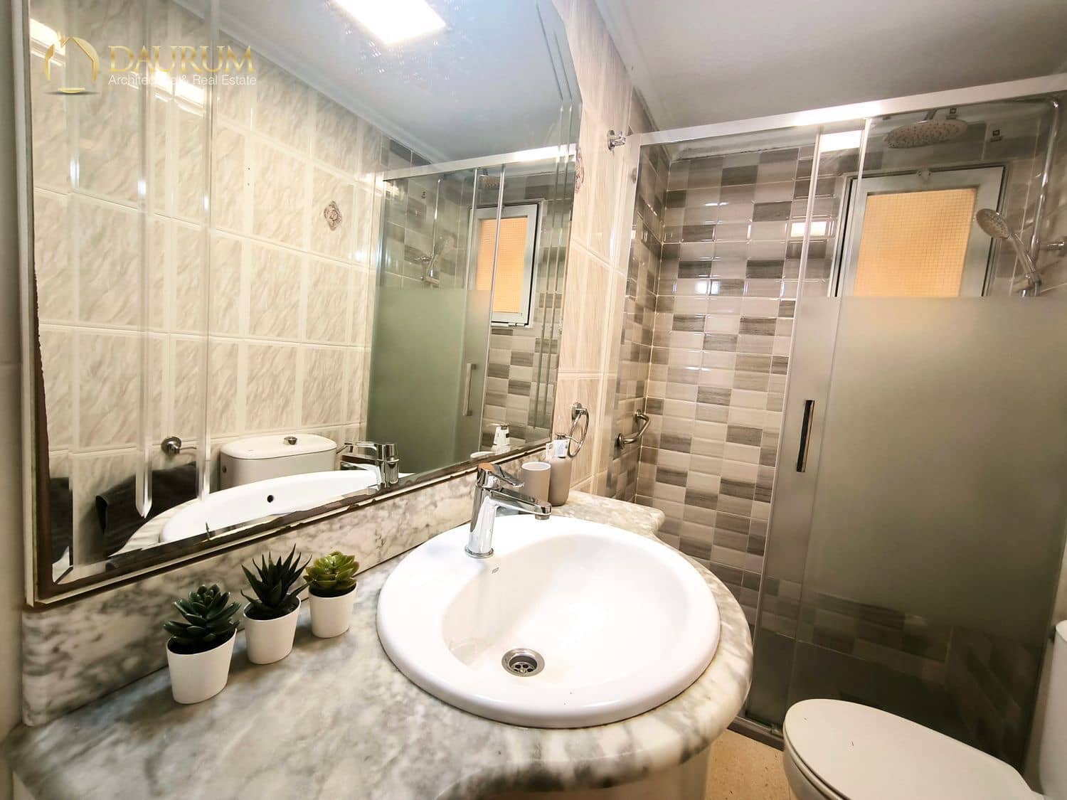 Flat for sale in Playa de Muchavista with pool - € 199,000 (Ref: 9685768)