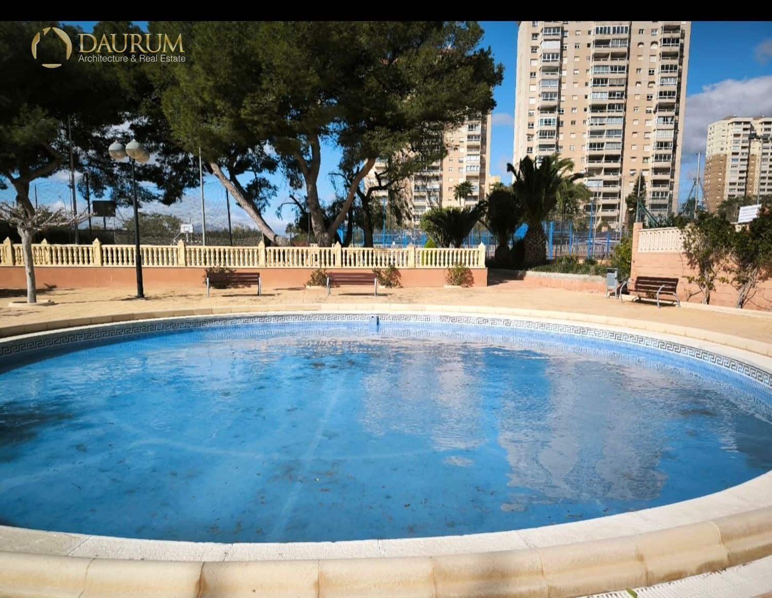 Flat for sale in Playa de Muchavista with pool - € 199,000 (Ref: 9685768)