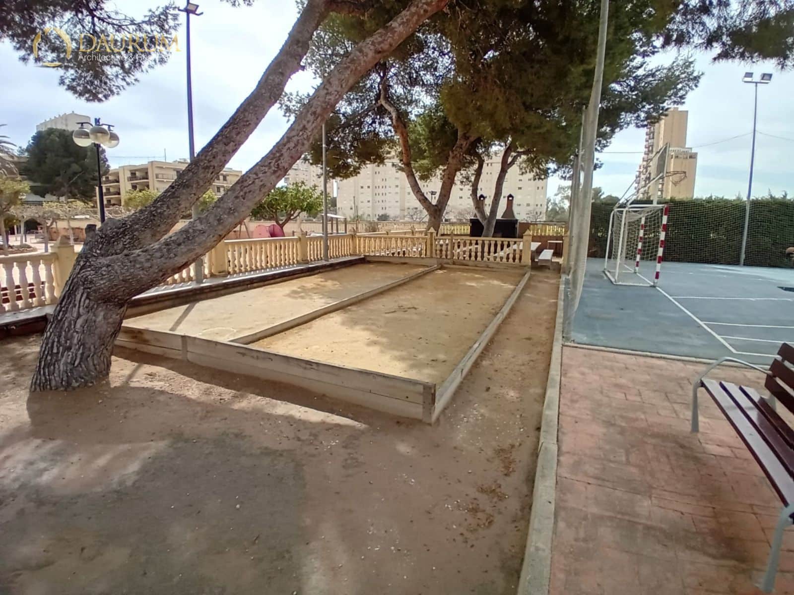 Flat for sale in Playa de Muchavista with pool - € 199,000 (Ref: 9685768)