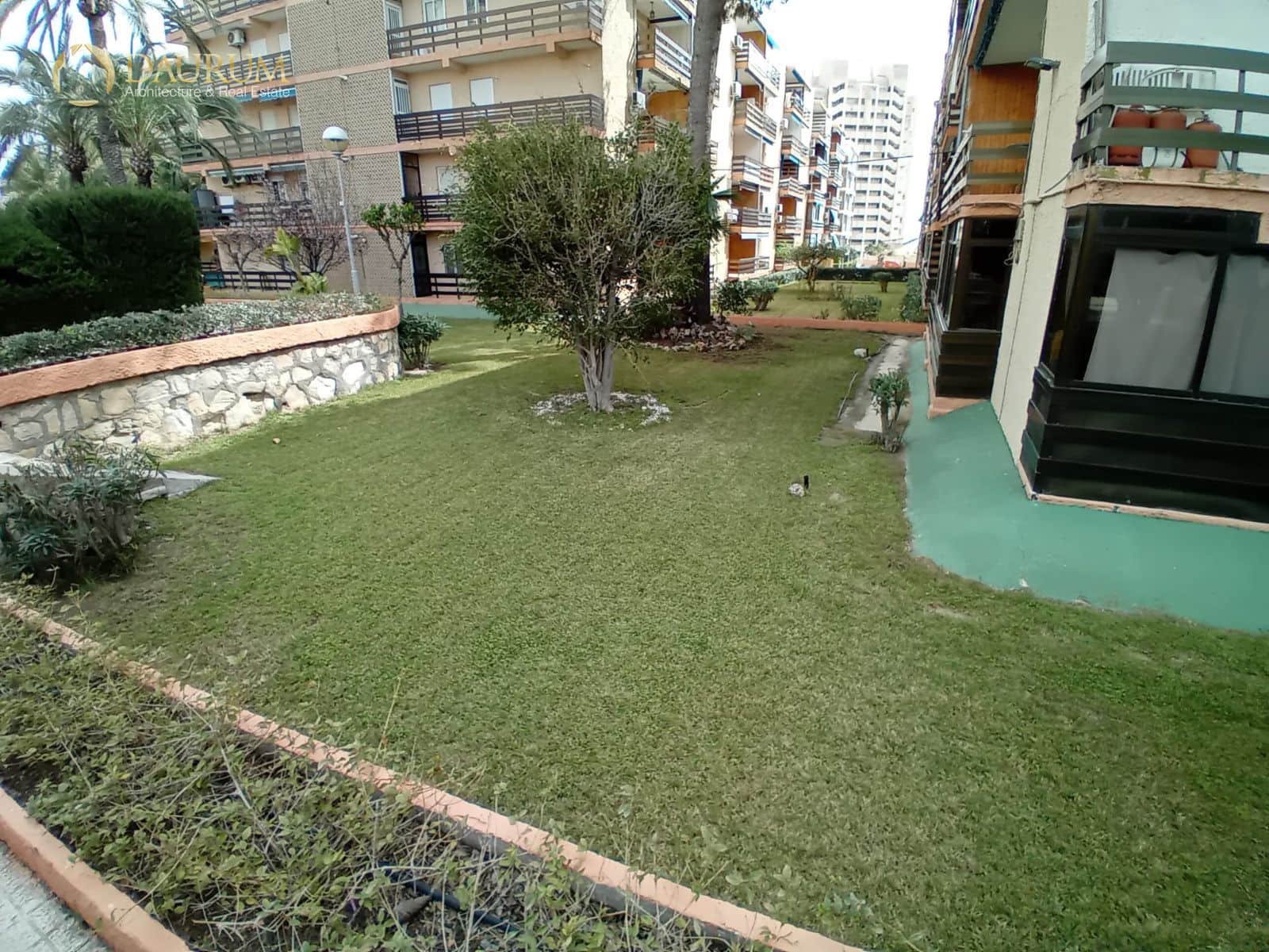 Flat for sale in Playa de Muchavista with pool - € 199,000 (Ref: 9685768)