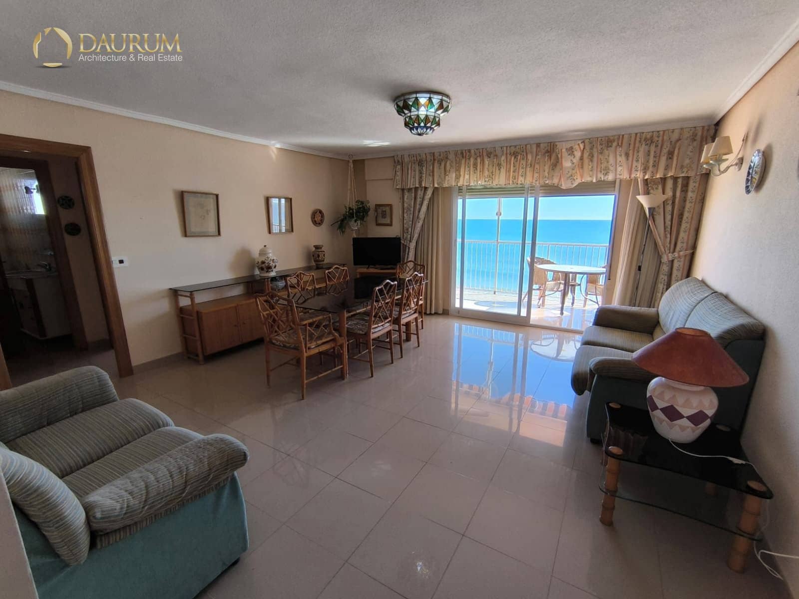 Piso de 3 habitaciones en Arenales del Sol en venta con garaje - 316.000 € (Ref: 9688436)