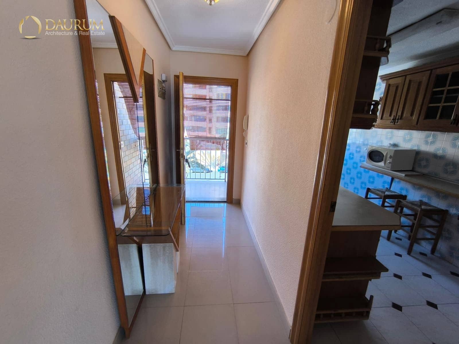 Piso de 3 habitaciones en Arenales del Sol en venta con garaje - 316.000 € (Ref: 9688436)