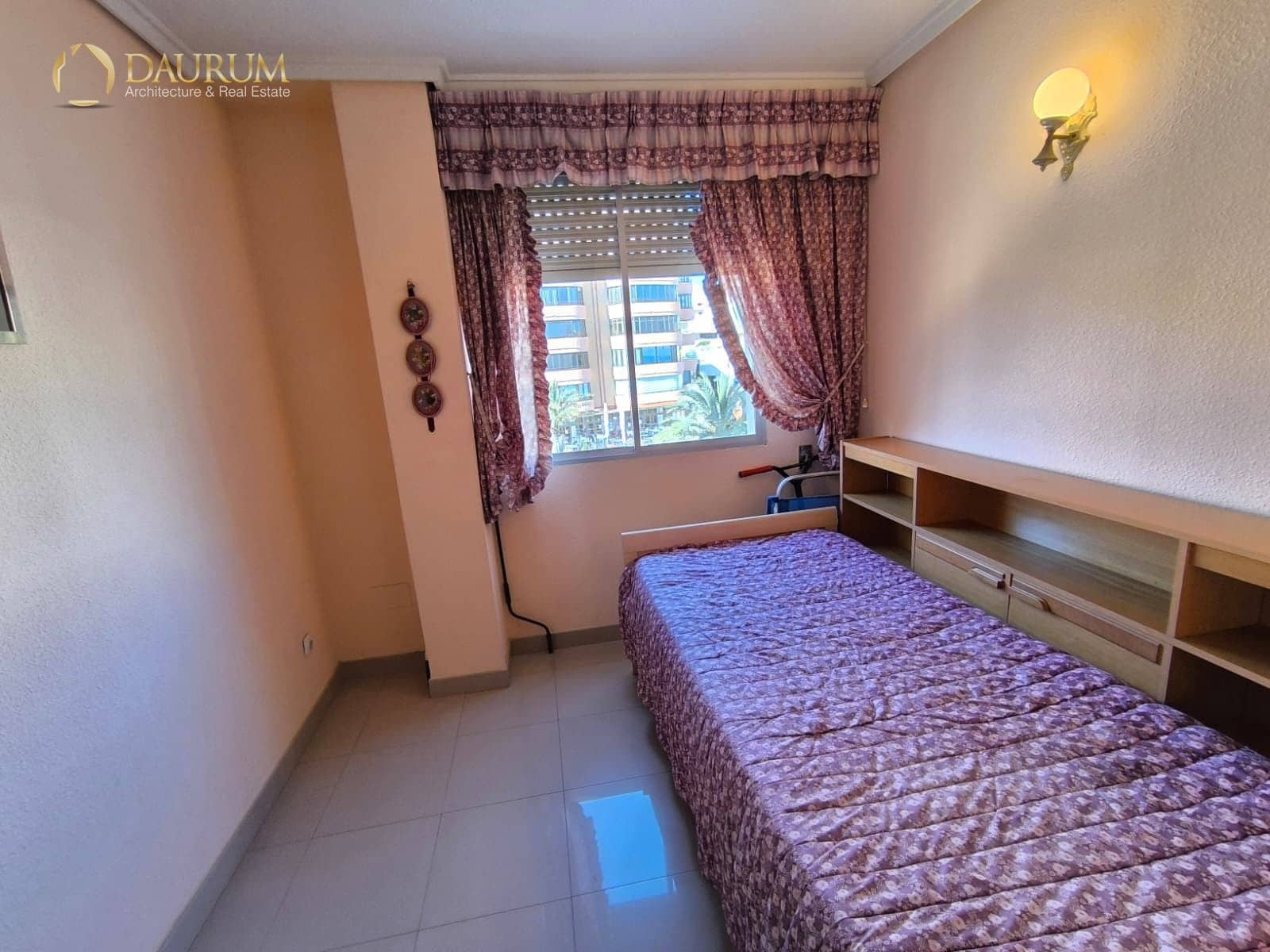 Piso de 3 habitaciones en Arenales del Sol en venta con garaje - 316.000 € (Ref: 9688436)