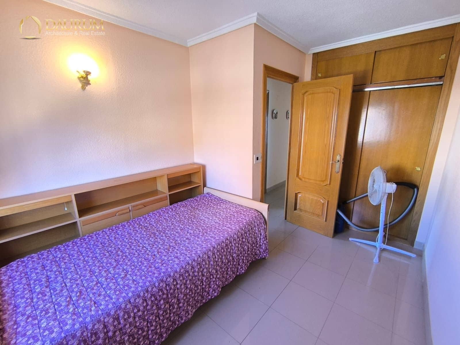 Piso de 3 habitaciones en Arenales del Sol en venta con garaje - 316.000 € (Ref: 9688436)