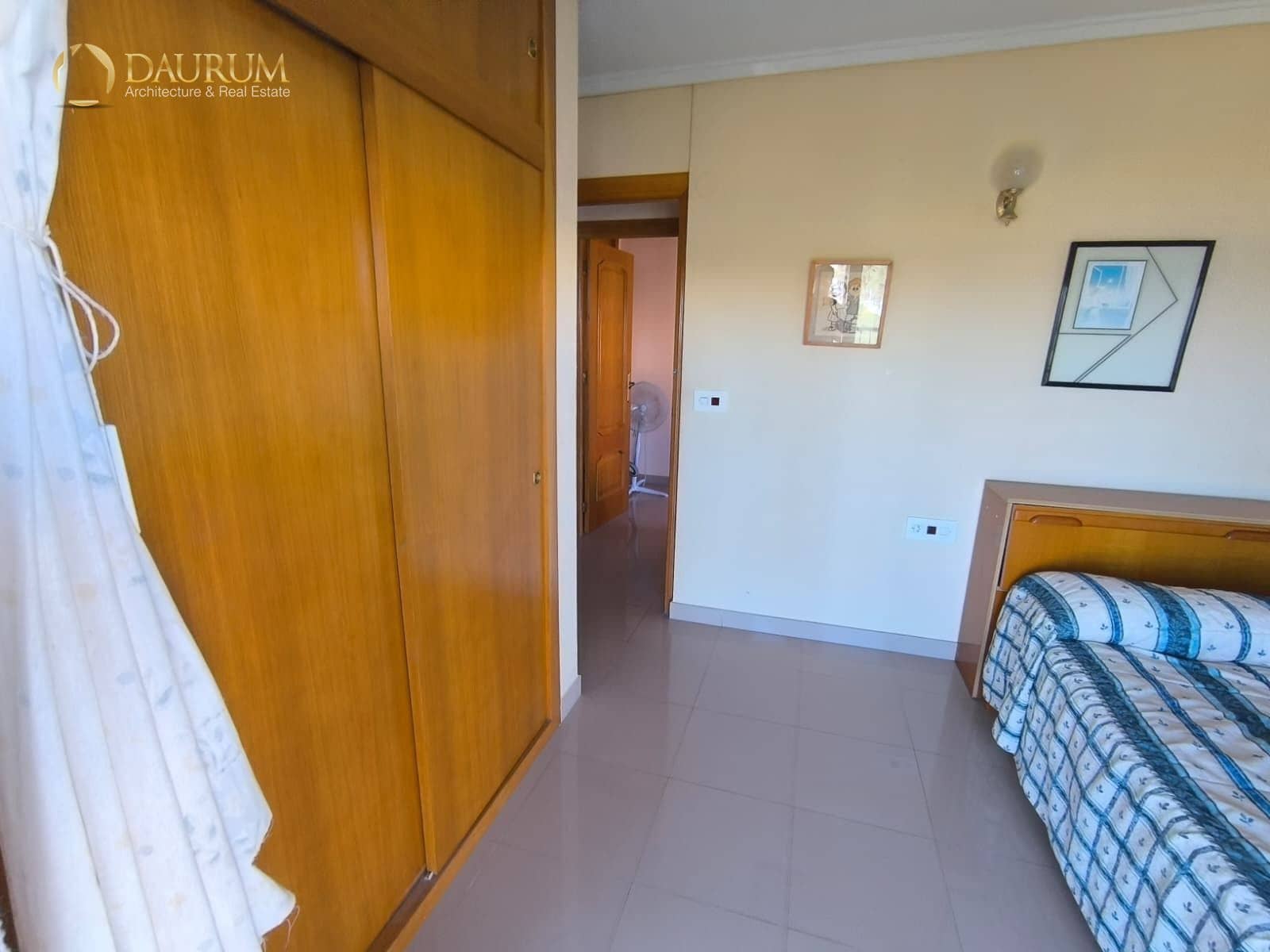 Piso de 3 habitaciones en Arenales del Sol en venta con garaje - 316.000 € (Ref: 9688436)