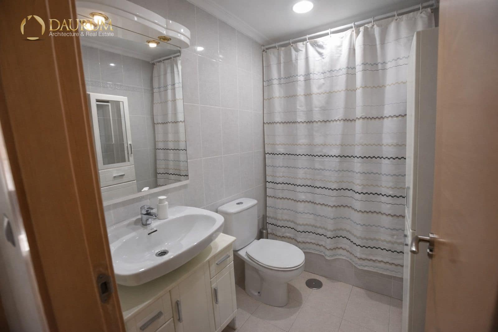 3 quarto Apartamento para venda em Alicante cidade - 199 990 € (Ref: 9690114)