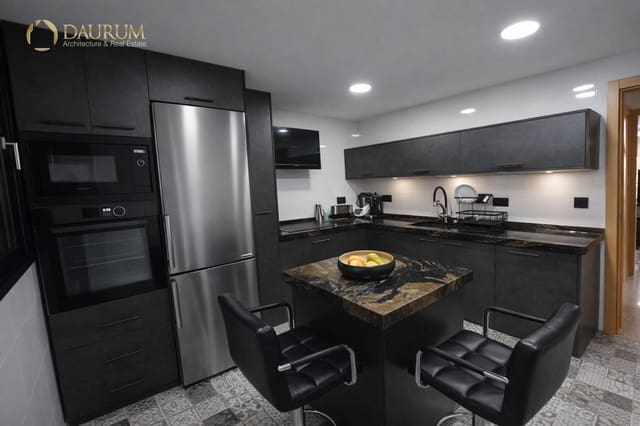 3 camera da letto Appartamento in vendita in Carolinas Altas, Alicante città - 199.990 € (Rif: 9690114)