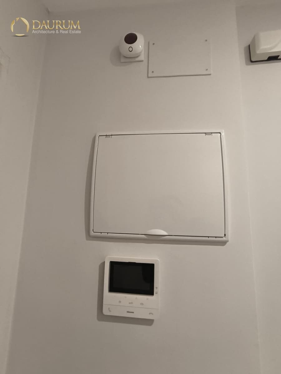 2 bedroom Flat for sale in El Altet with pool garage - € 196,000 (Ref: 9694136)