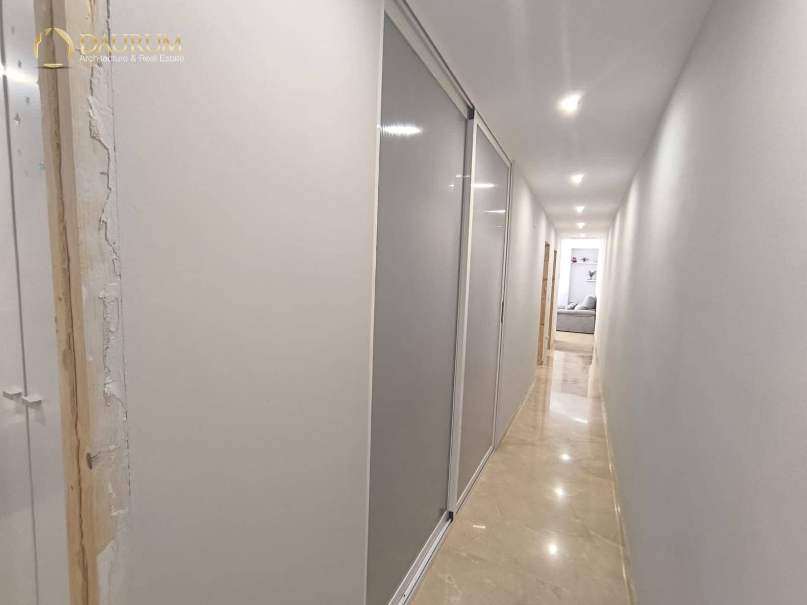 2 bedroom Flat for sale in El Altet with pool garage - € 196,000 (Ref: 9694136)