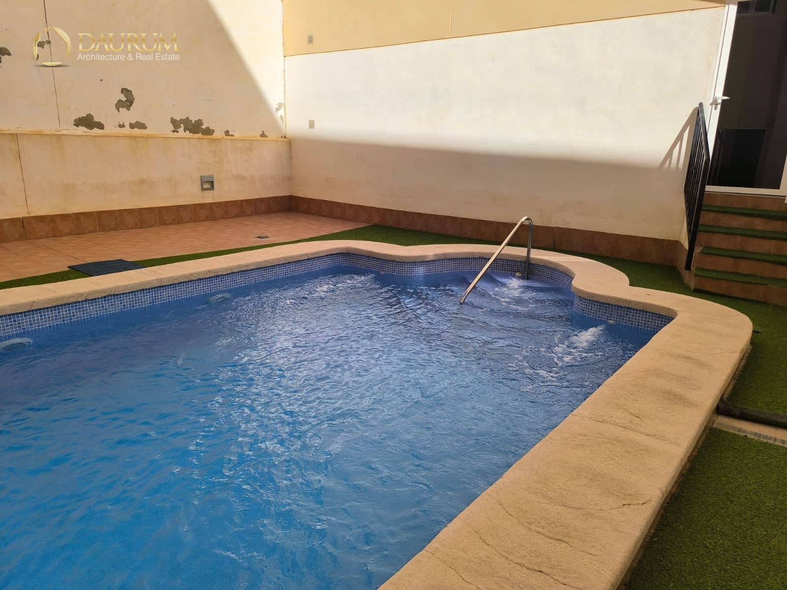 2 bedroom Flat for sale in El Altet with pool garage - € 196,000 (Ref: 9694136)