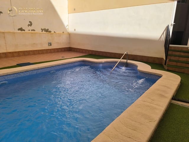 2 slaapkamer Flat te koop in El Altet, Elche / Elx met zwembad garage - € 196.000 (Ref: 9694136)
