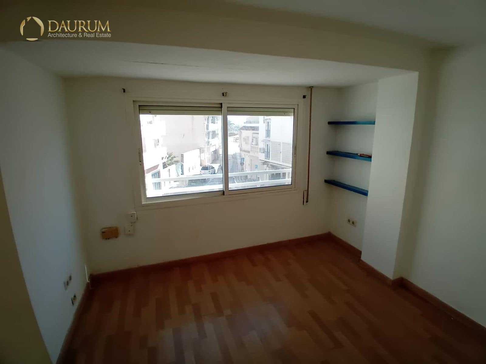 2 bedroom Flat for sale in El Campello - € 245,000 (Ref: 9694591)