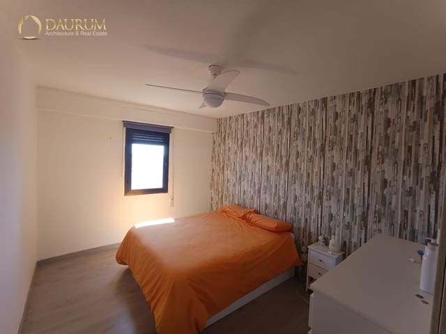 3 quarto Apartamento para venda em Alicante cidade com garagem - 180 000 € (Ref: 9694592)