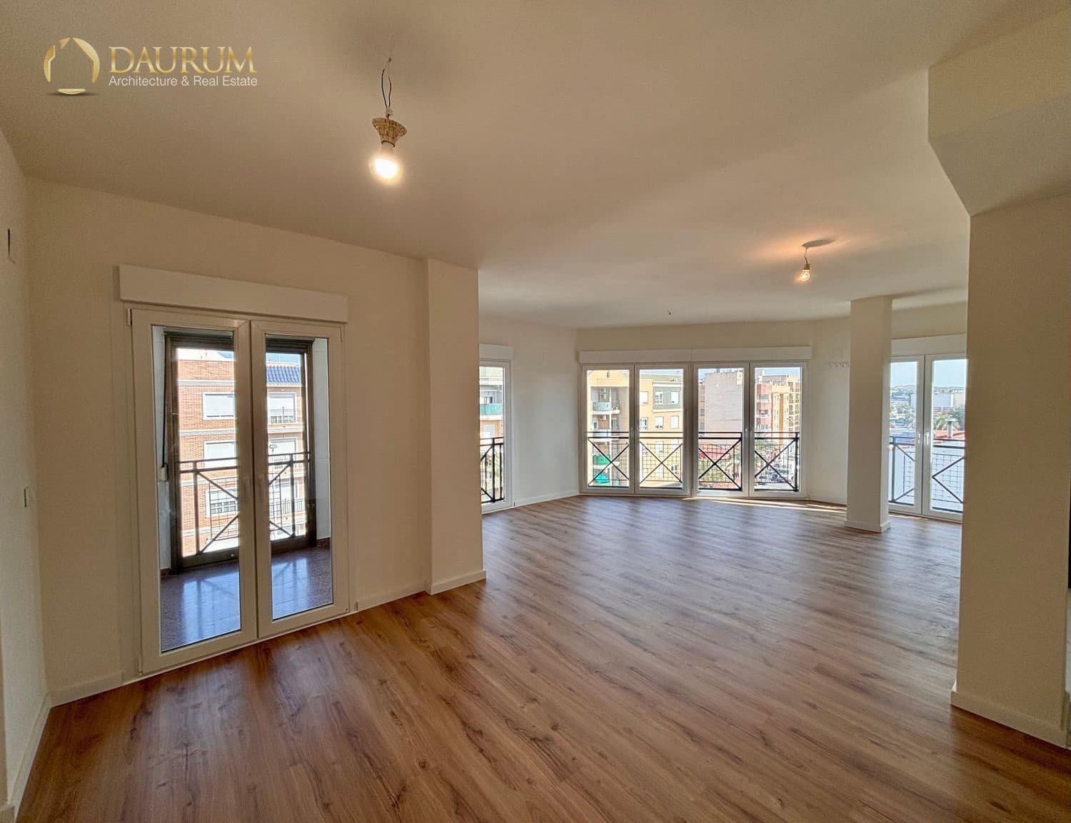 1 bedroom Flat for sale in Torrellano - € 185,000 (Ref: 9713600)