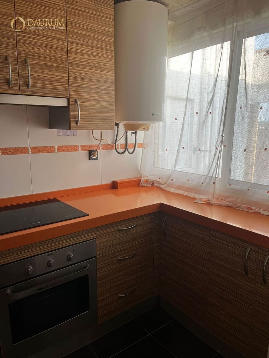 3 bedroom Flat for sale in Jijona / Xixona - € 105,000 (Ref: 9713601)