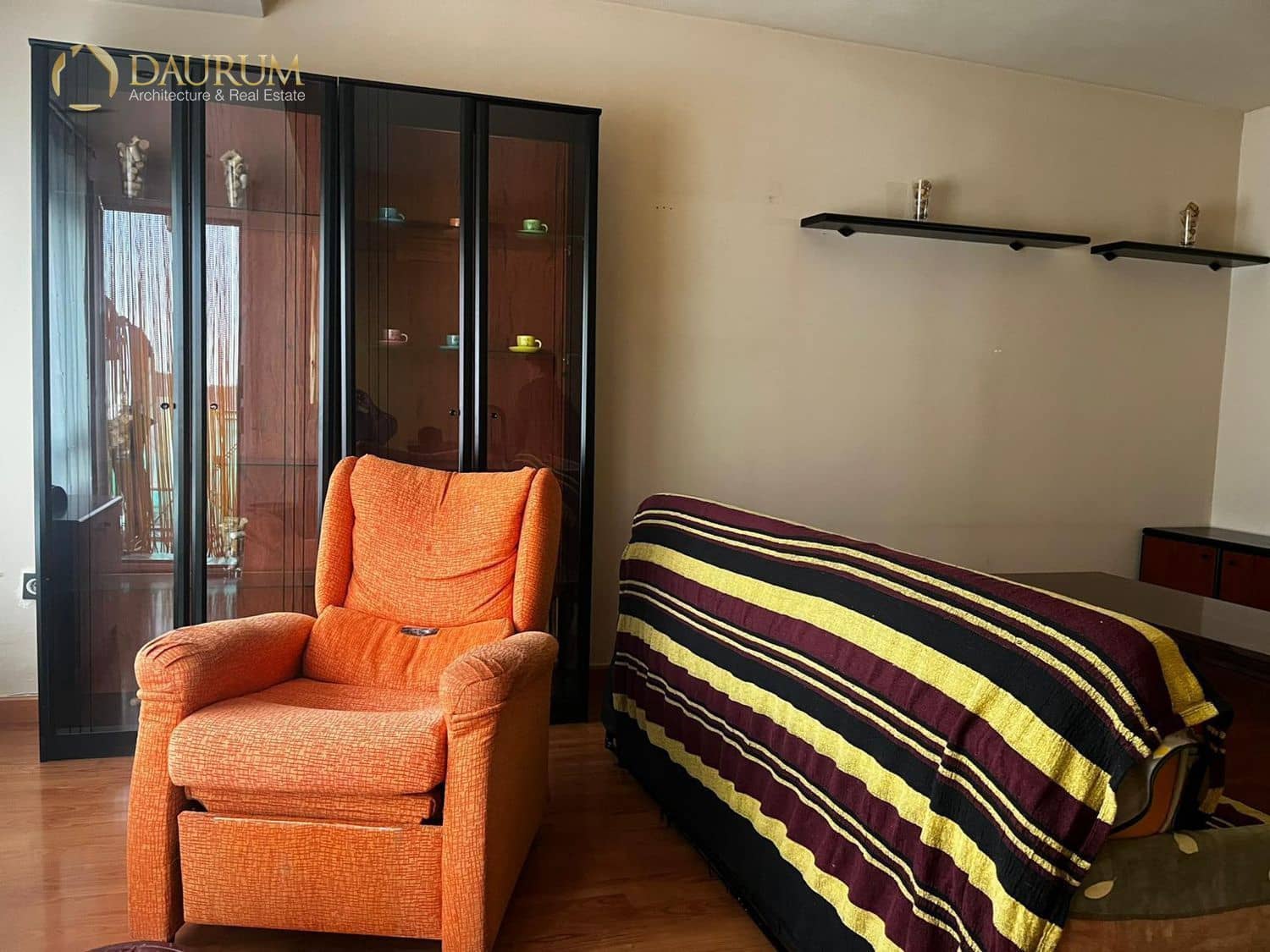 3 bedroom Flat for sale in Jijona / Xixona - € 105,000 (Ref: 9713601)