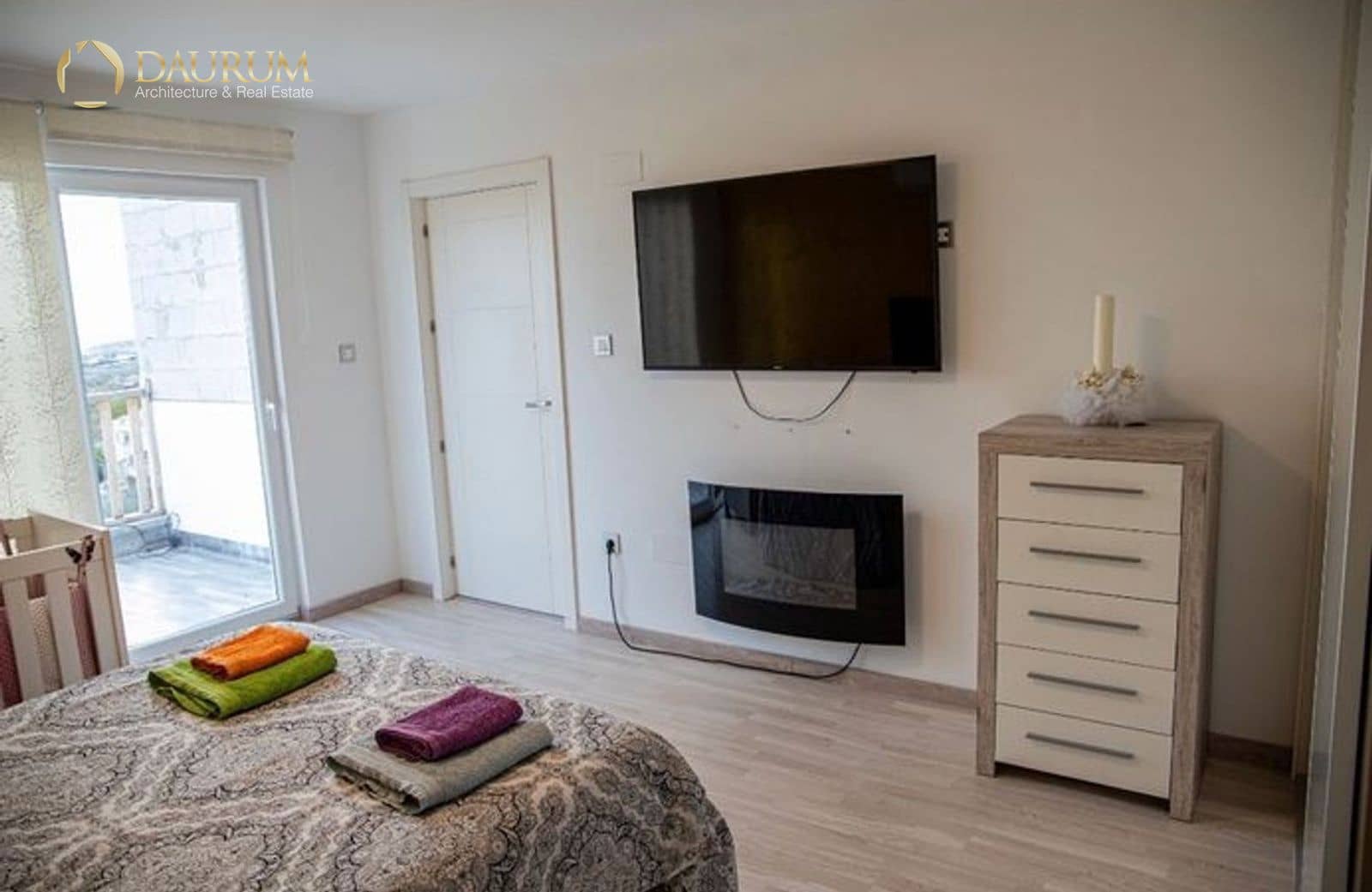 4 bedroom Villa for sale in Moralet with pool garage - € 340,000 (Ref: 9716574)