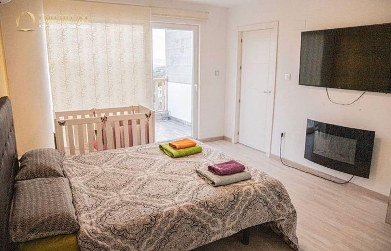 4 bedroom Villa for sale in Moralet with pool garage - € 340,000 (Ref: 9716574)