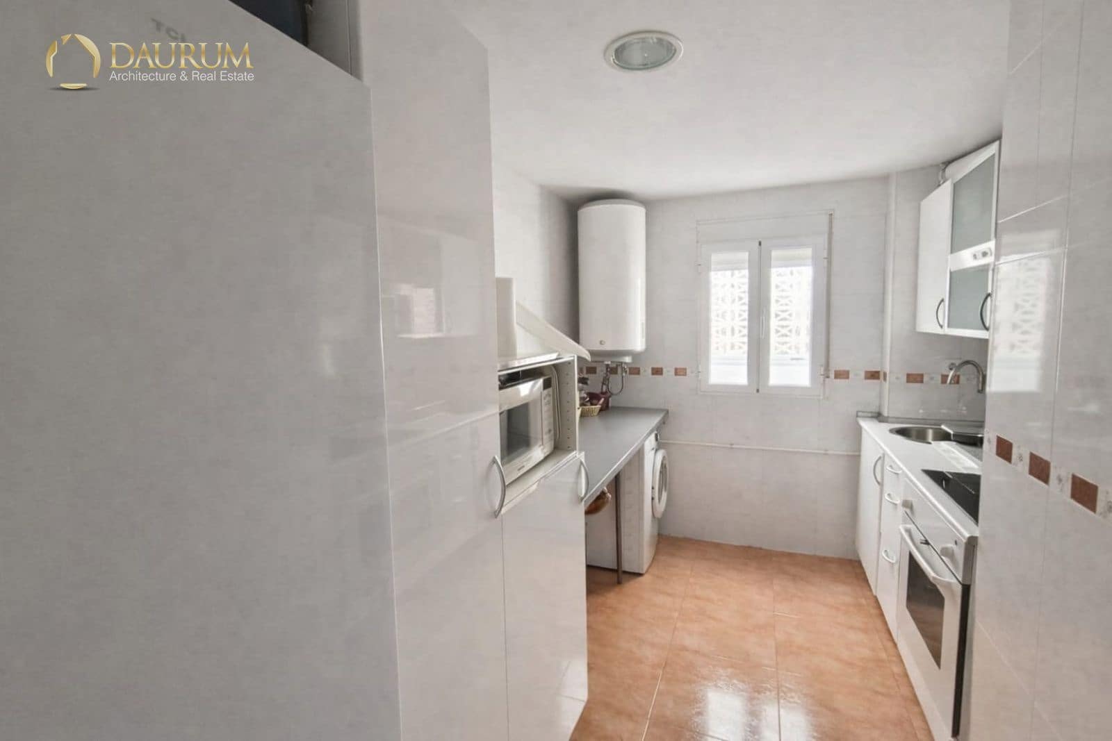 Piso de 3 habitaciones en Alicante / Alacant ciudad en venta - 130.000 € (Ref: 9720359)