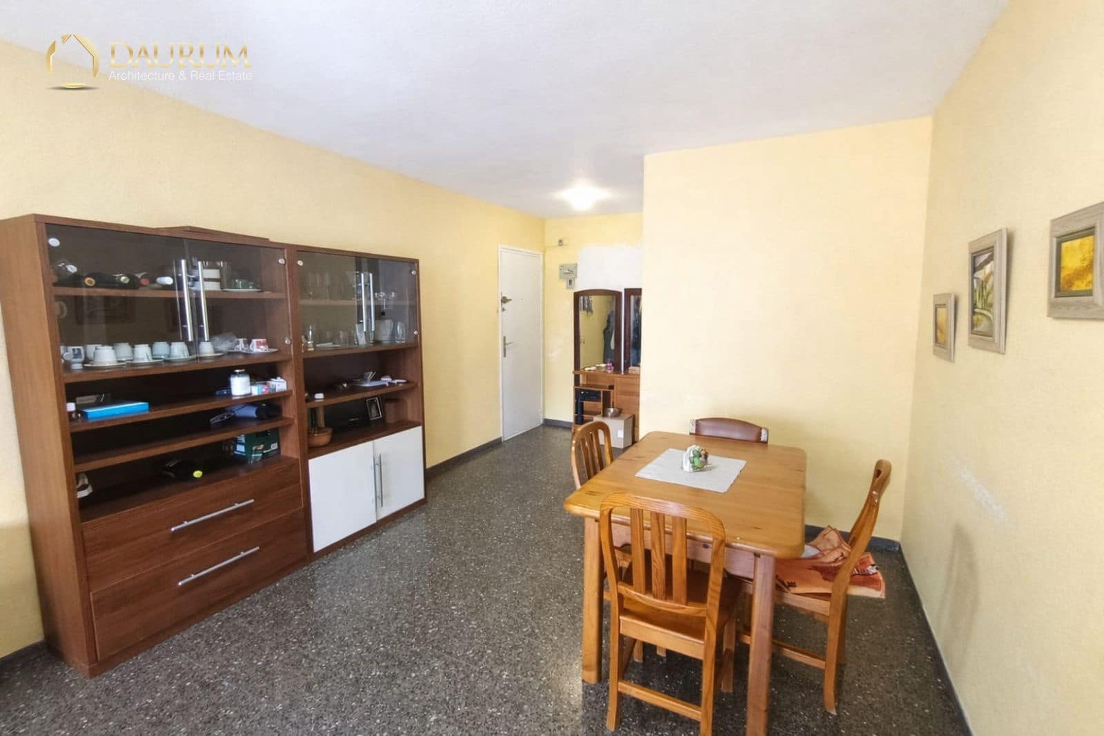 Piso de 3 habitaciones en Alicante / Alacant ciudad en venta - 130.000 € (Ref: 9720359)