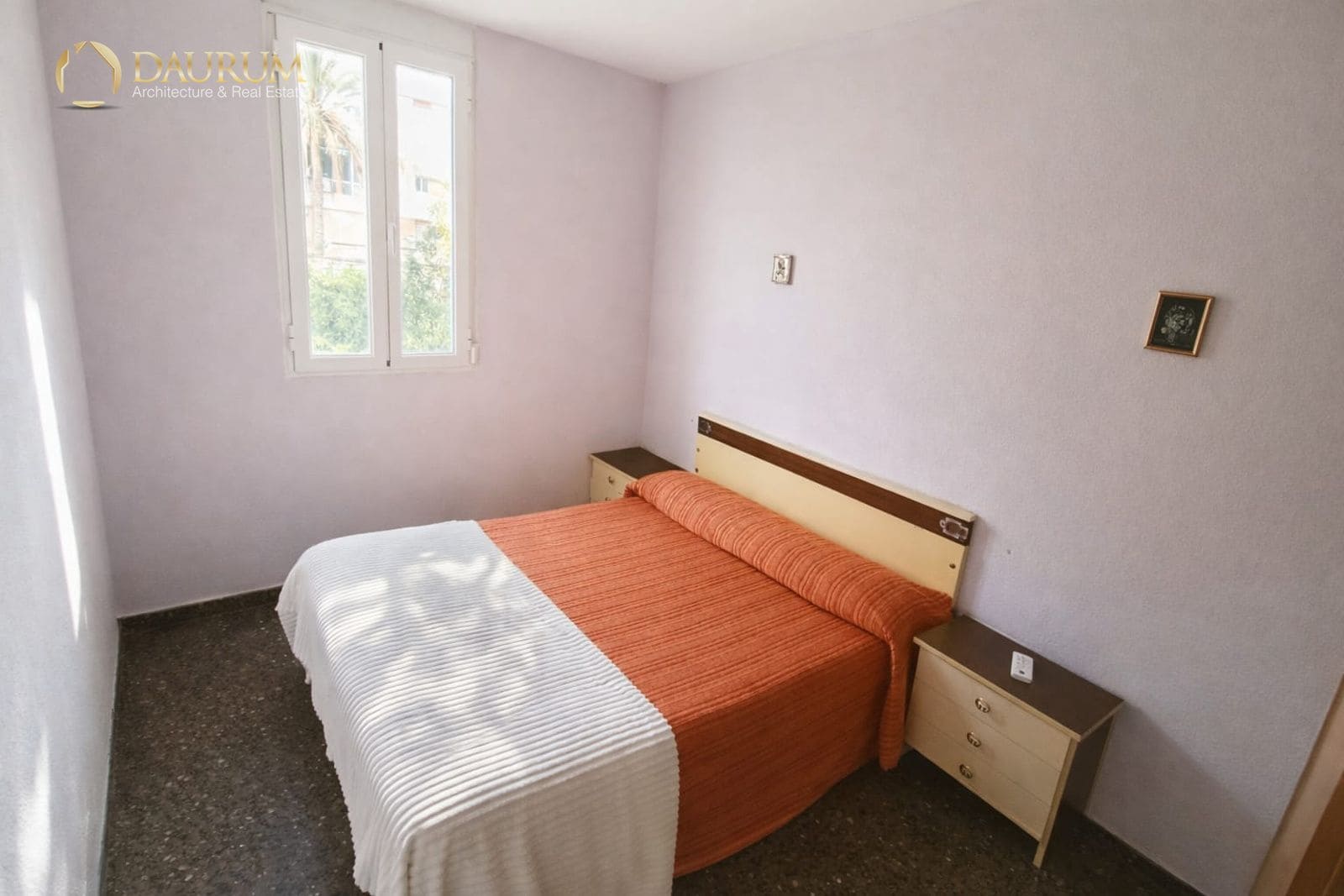 Piso de 3 habitaciones en Alicante / Alacant ciudad en venta - 130.000 € (Ref: 9720359)