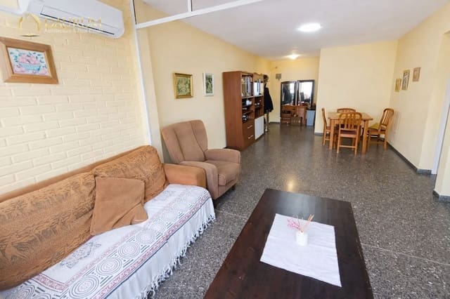 3 sovrum Lägenhet till salu i Alicante stad - 130 000 € (Ref: 9720359)