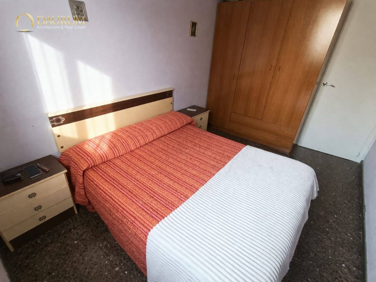 Piso de 3 habitaciones en Alicante / Alacant ciudad en venta - 130.000 € (Ref: 9720359)