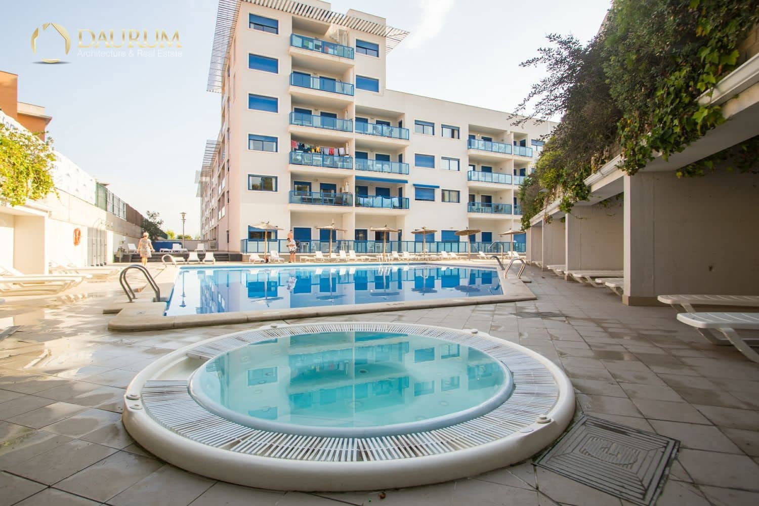 Piso de 1 habitación en Alicante / Alacant ciudad en venta con piscina garaje - 164.950 € (Ref: 9720521)