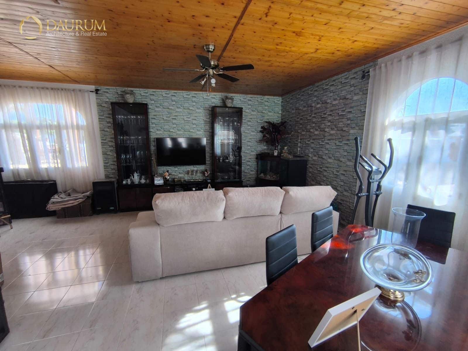 3 bedroom Villa for sale in Busot with pool garage - € 369,900 (Ref: 9730751)