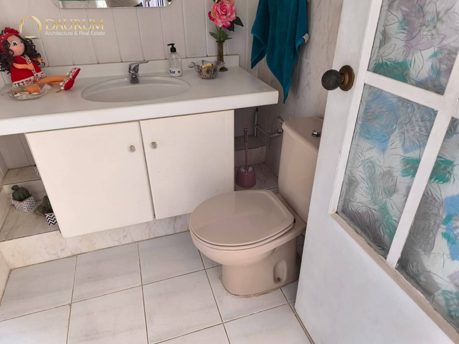 3 bedroom Villa for sale in Busot with pool garage - € 369,900 (Ref: 9730751)